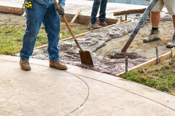 Best Concrete Retaining Walls in Byhalia, MS